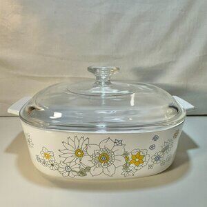 Corning Ware Floral Bouquet 2-Quart Square Casserole Dish with Lid
